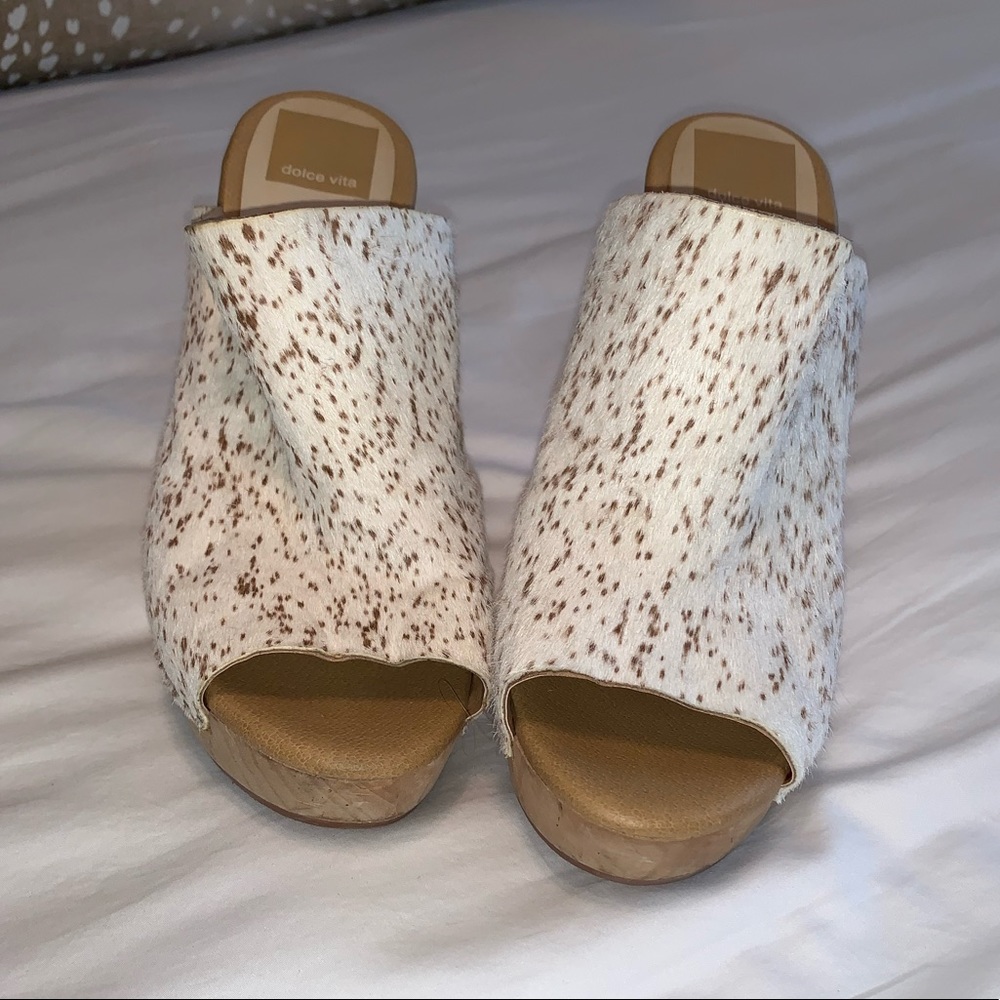 Dolce Vita Connee Calf Hair Platforms Size 6.5
